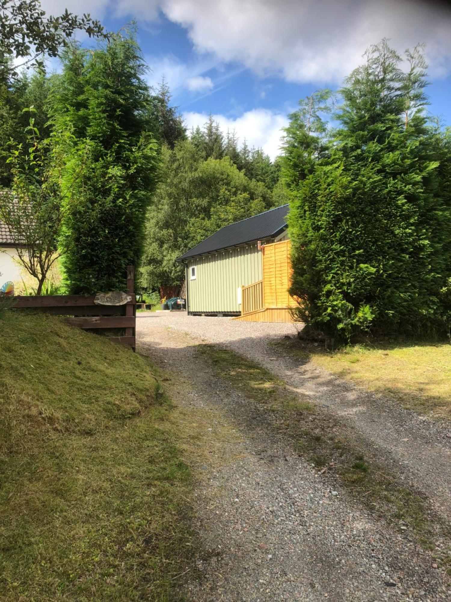 Antler Cabin At Woodlea Spean Bridge Exterior photo